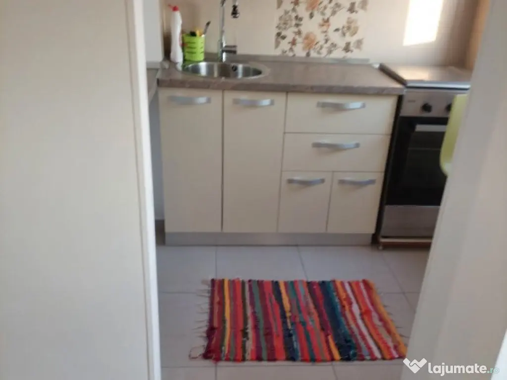 Dristor schitului etaj 8 