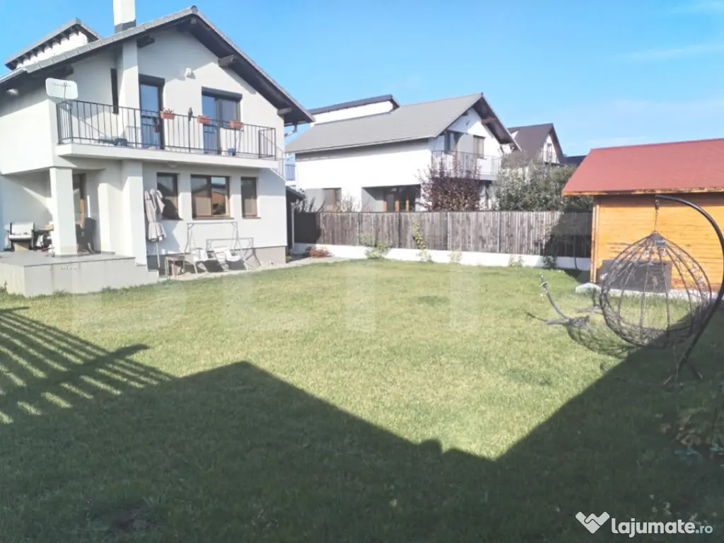 Casă cu etaj în Sânpetru – 113 mp utili, teren 500 mp, 