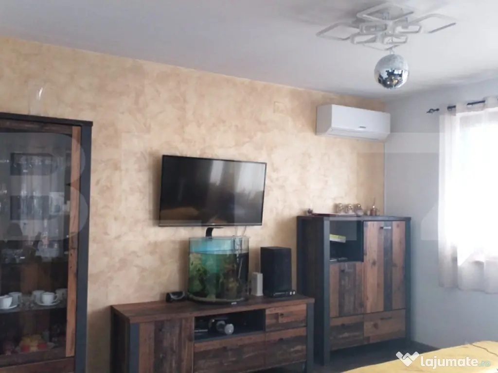 Casă cu etaj în Sânpetru – 113 mp utili, teren 500 mp, 