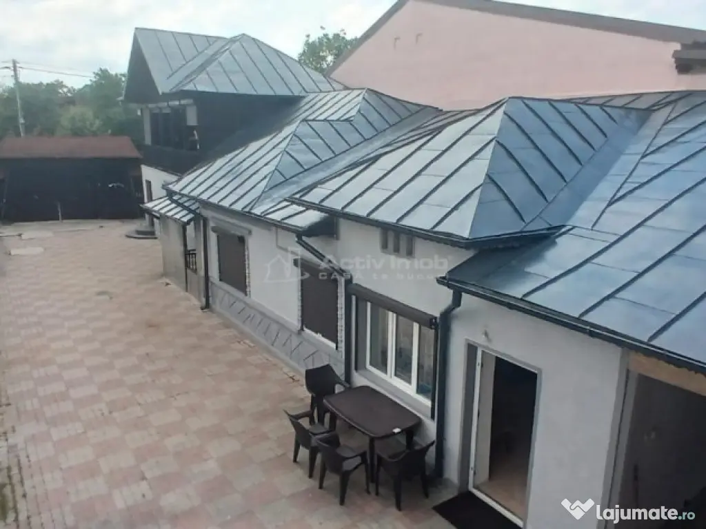 Casa 8 camere de Valea Voievozilor Targoviste 653mp teren 