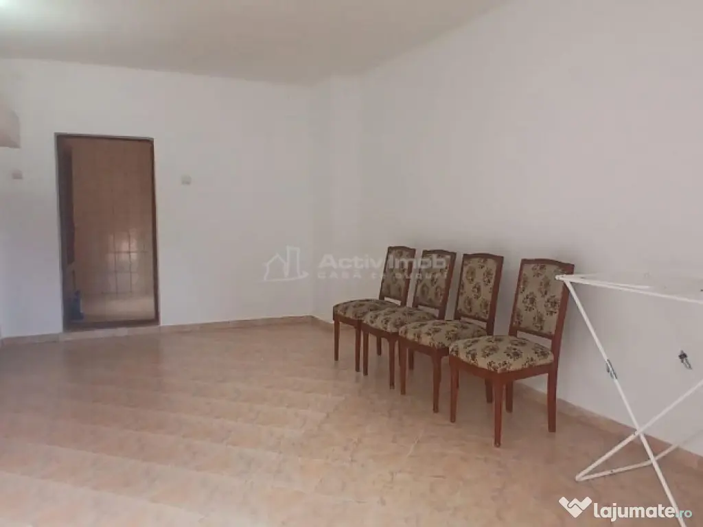 Casa 8 camere de Valea Voievozilor Targoviste 653mp teren 