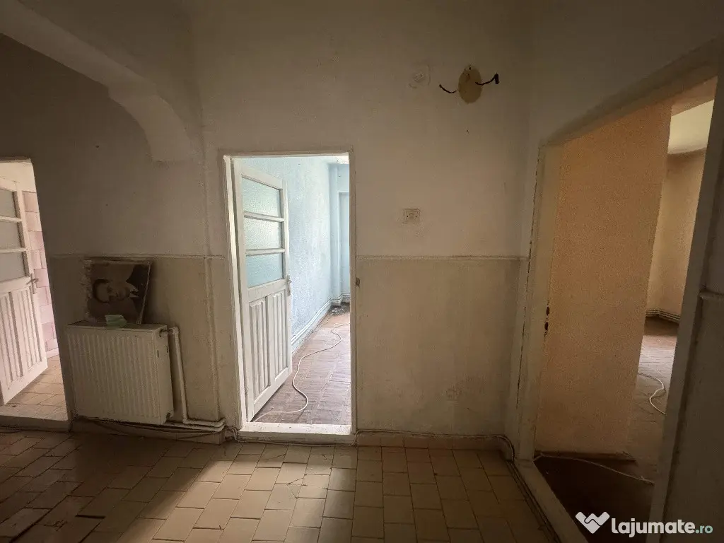 3 cam, 70 mp, decomandat, parter, N. Titulescu, pretabil sp. comercial 