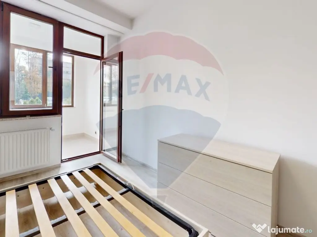 ZONA TRACTORUL| 70 mp utili | LOC DE PARCARE | 2 CAMERE 