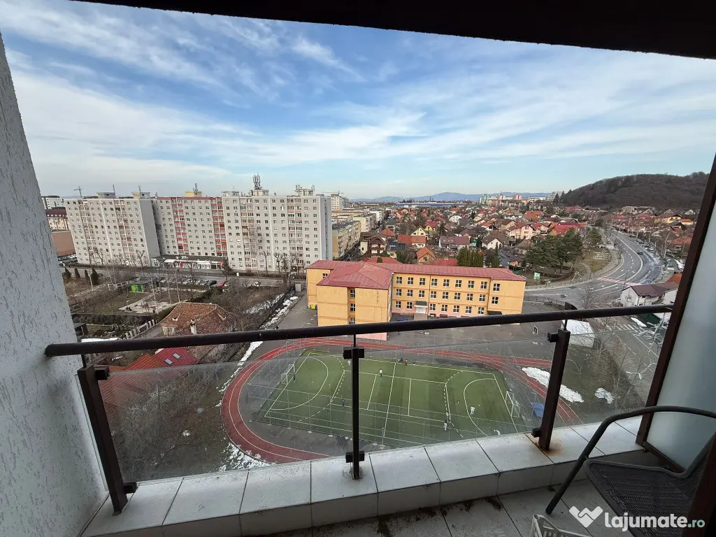 Garsonieră mobilată și utilată complet – Zona Noua, cu loc de parcare 