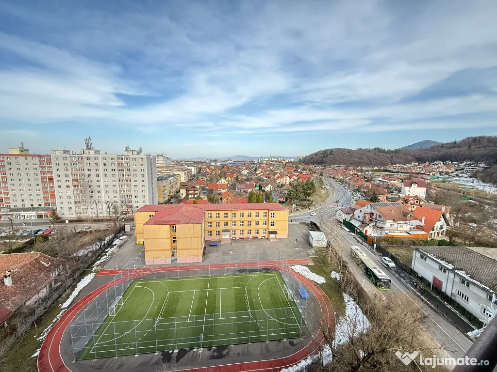 Garsonieră mobilată și utilată complet – Zona Noua, cu loc de parcare 