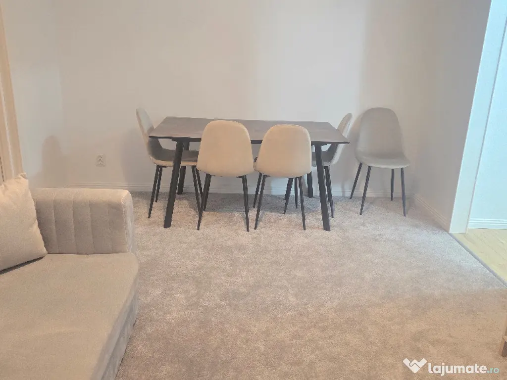 Vand apartament 2 camere in Deva, Al Patriei et. 3, mobilat utilat 