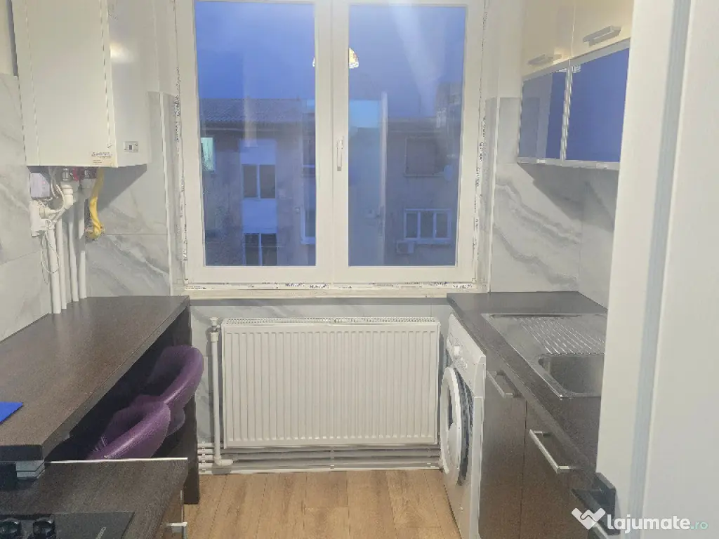 Vand apartament 2 camere in Deva, Al Patriei et. 3, mobilat utilat 