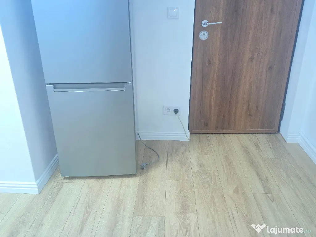 Vand apartament 2 camere in Deva, Al Patriei et. 3, mobilat utilat 