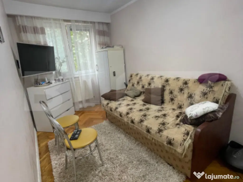 Apartament 3 camere, 61 mp, etaj 2 zona Han 