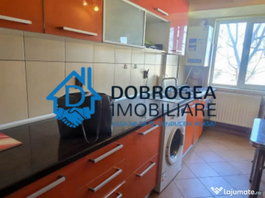 ZONA CENTRALA- APARTAMENT DE 2 CAMERE, ETAJ 2, CENTRALA GAZ 