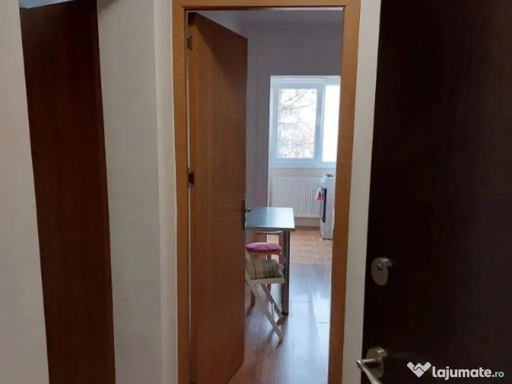 Inchiriere garsoniera Timpuri Noi/ Tineretului 