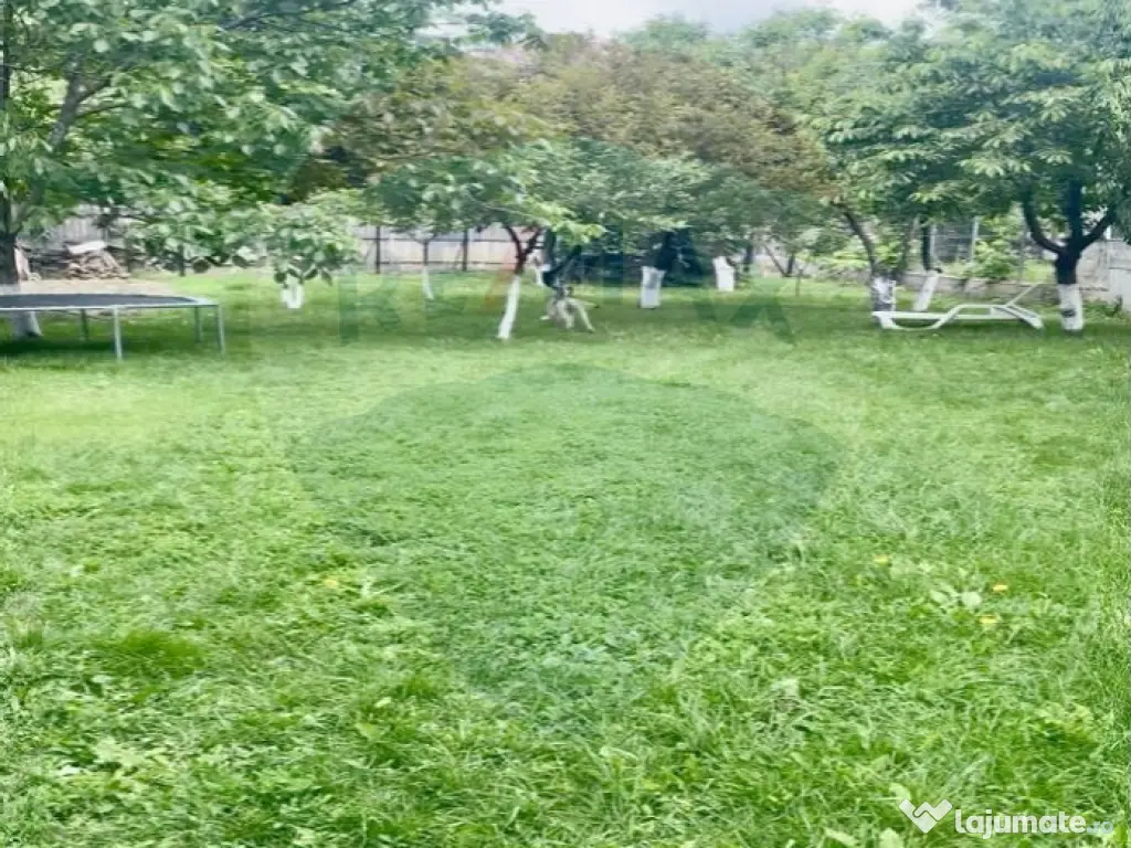 Casă / Vilă de vanzare la intrare in Mogosoaia, padure,... 