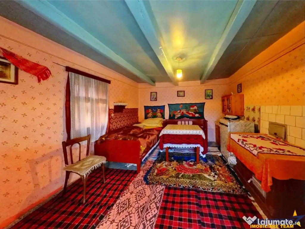 Tur 3D!4.300 mp teren, pomicultura casa traditionala, anexe 