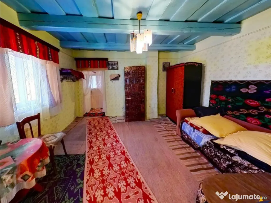 Tur 3D!4.300 mp teren, pomicultura casa traditionala, anexe 