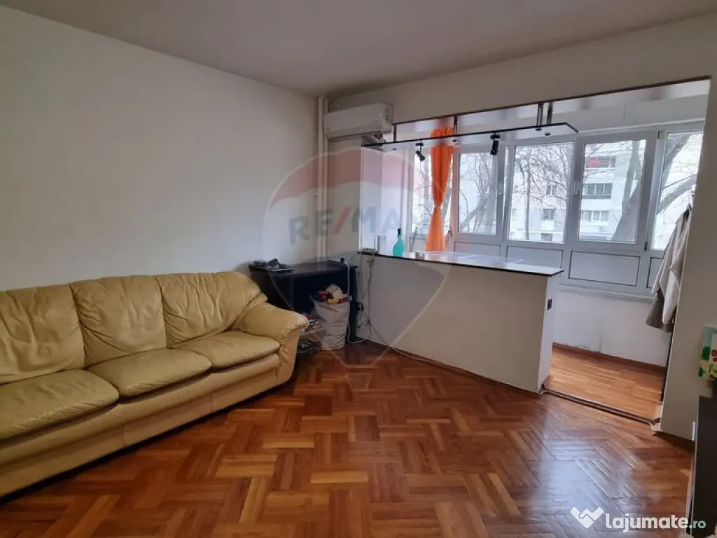 Apartament 2 camere de vanzare, Bulevardul Timisoara sect... 