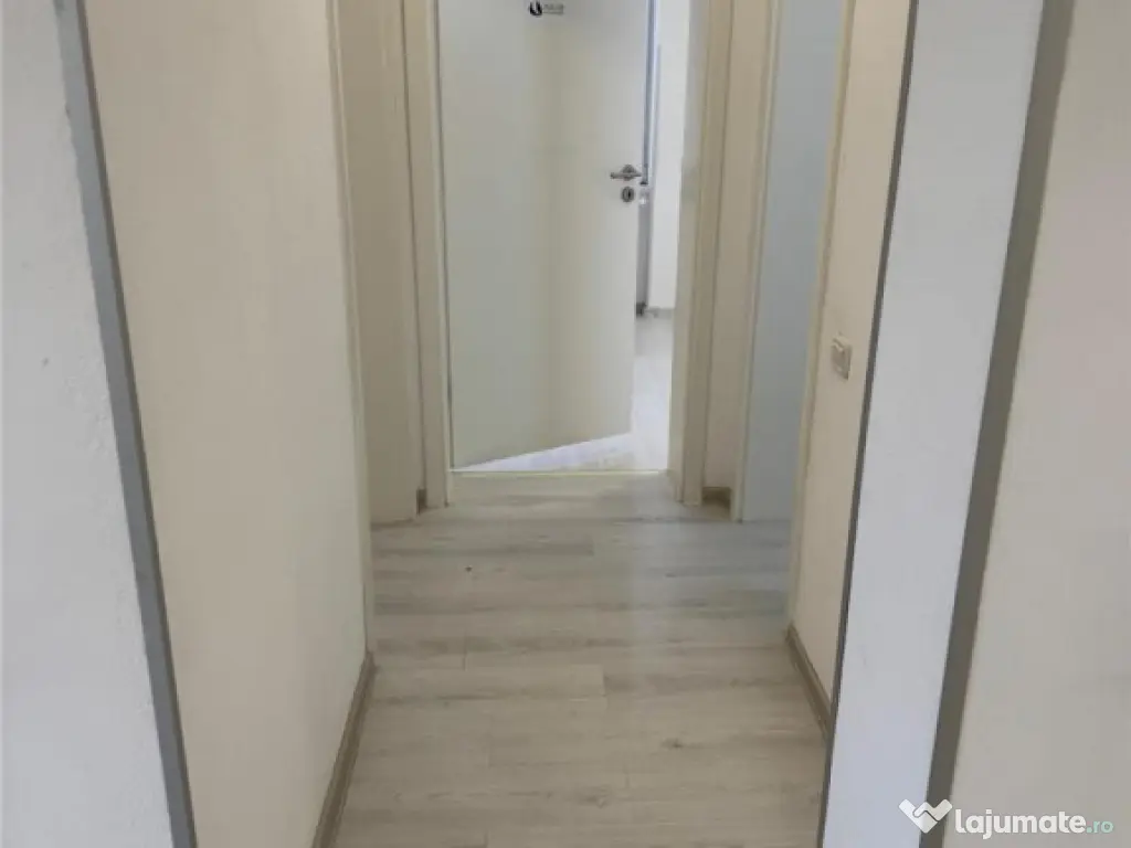 Spatiu Comercial de Inchiriat, Vizibilitate Excelenta 