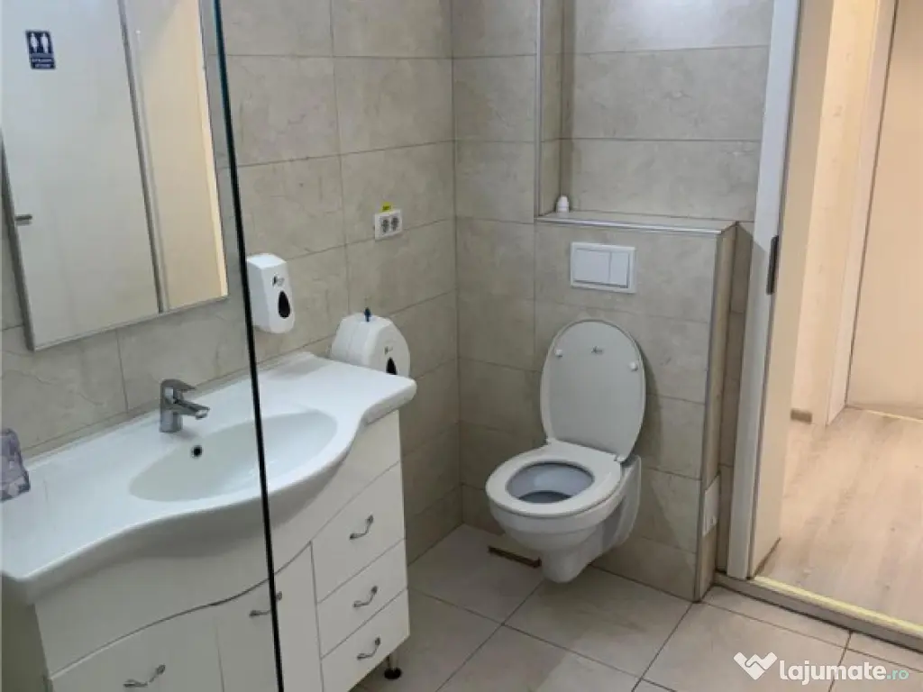 Spatiu Comercial de Inchiriat, Vizibilitate Excelenta 