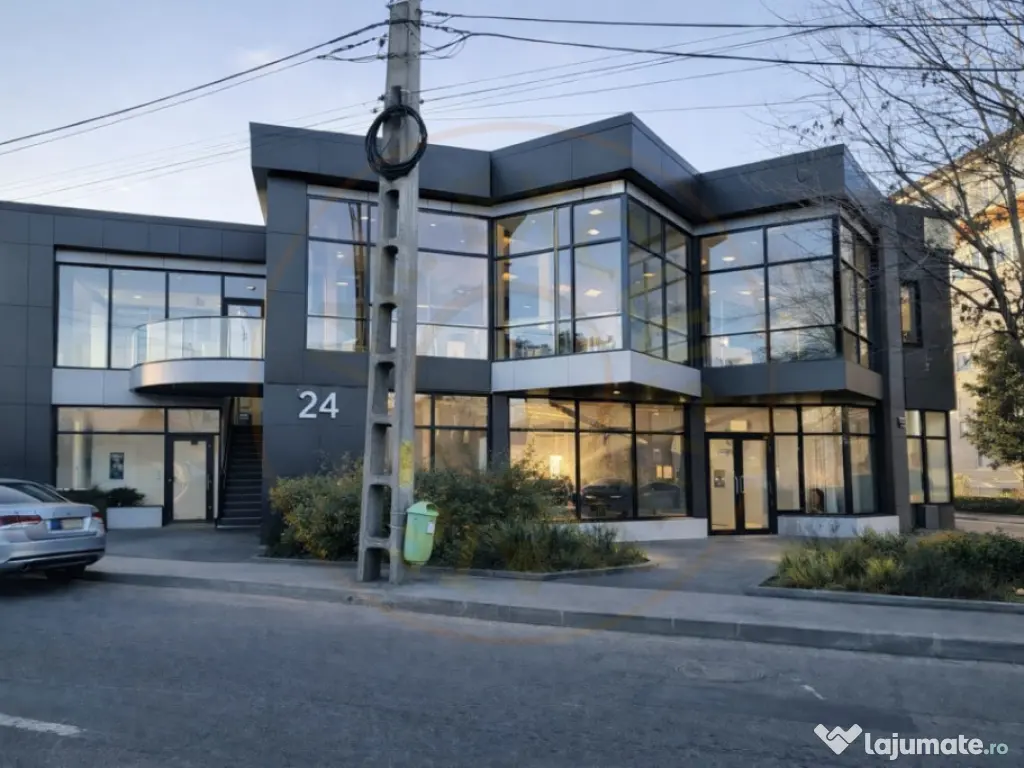 SPATII DE INCHIRIAT renovate - parter si etajul 1 - stradal 