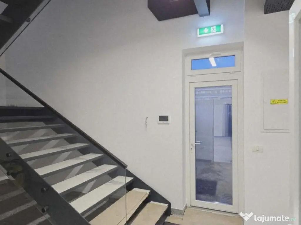 Hala/Showroom/Birouri de inchiriat,str.Ogorului/cart Grigorescu 