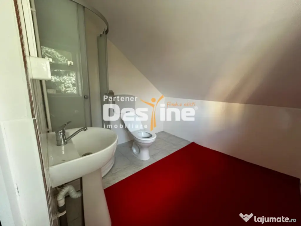 Casă de închiriat Copou 5CD 100MP parter+mansarda+curte 