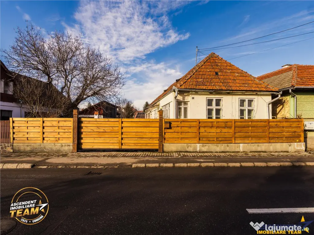 Casa din lemn, teren 384 mp: oportunitate de renovare, Simer 