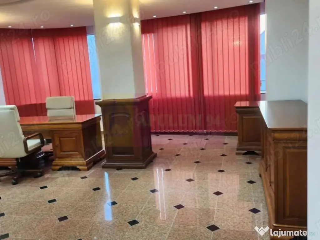 Inchiriere o cladire de birouri in zona Damaroaia cu 12 p... 