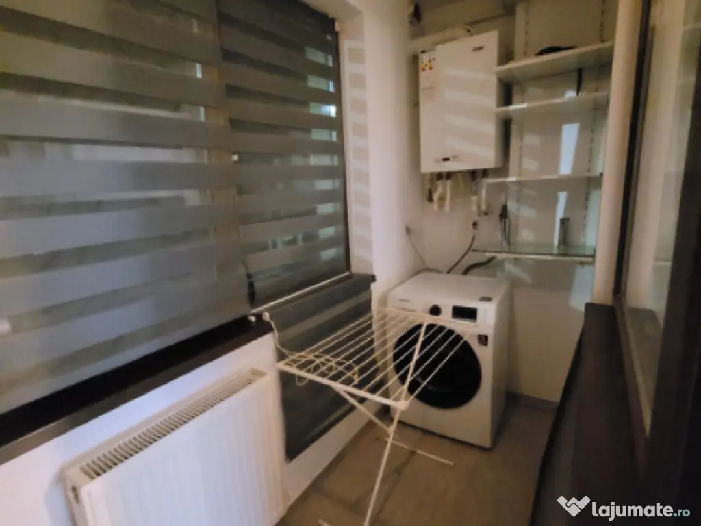 Apartament de inchiriat cu 2 camere si loc de parcare 