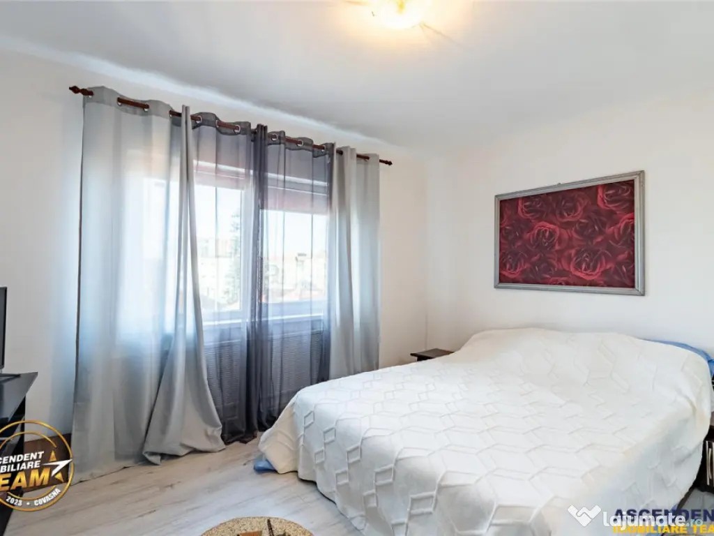 FILM! Apartament 2 camere,luminos,loc parcare,in centrul sta 