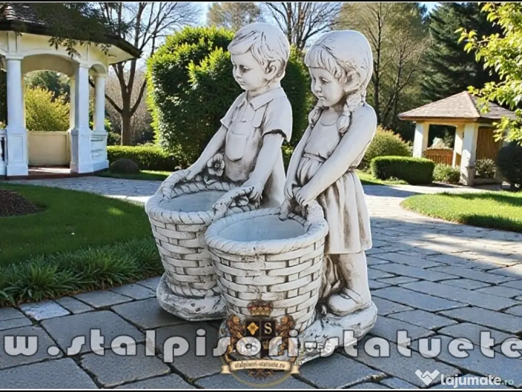 Statuete copii cu coșulețe, gri antichizat, model J9. 