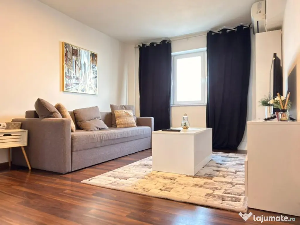 Proprietar ofer spre vânzare apartament complet mobilat