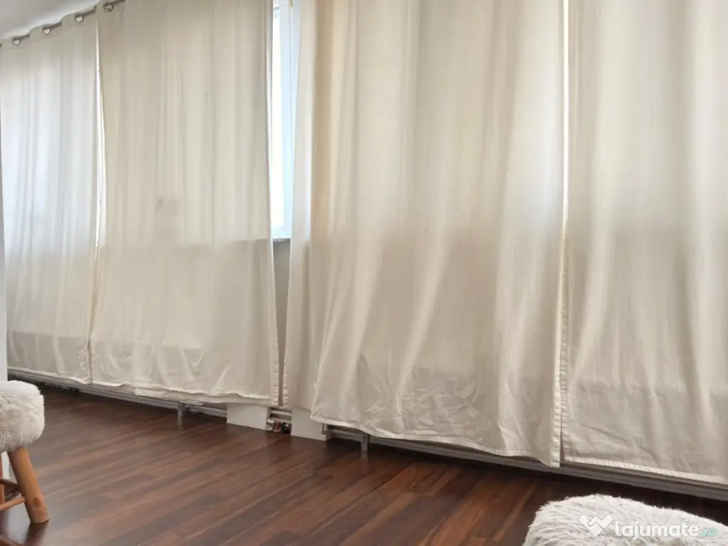 Proprietar ofer spre vânzare apartament complet mobilat