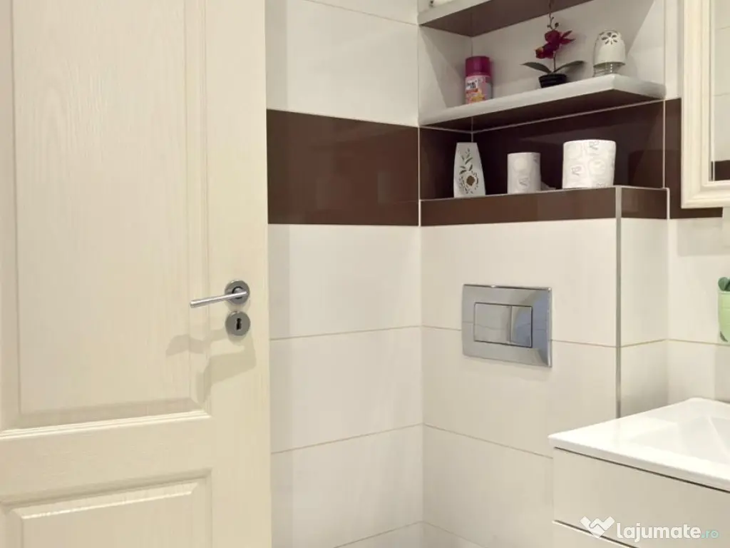 Proprietar ofer spre vânzare apartament complet mobilat