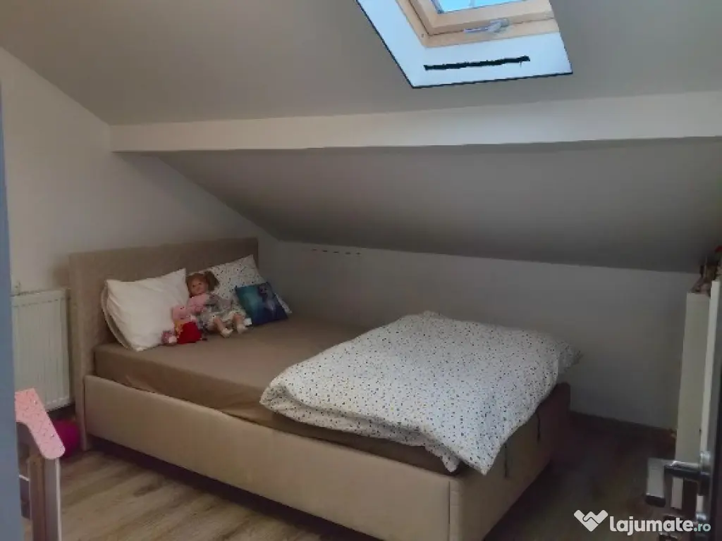 Apartament duplex gradina(~40mp)–2 camere+2 camere+mansarda Nord Est