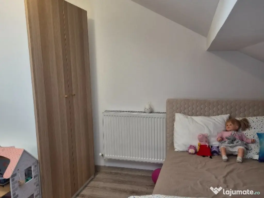 Apartament duplex gradina(~40mp)–2 camere+2 camere+mansarda Nord Est