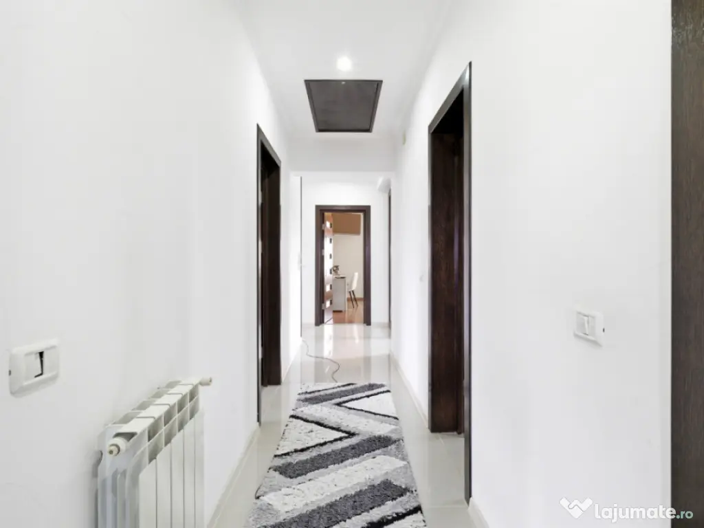 Casă spațioasă P+1 | 4 dormitoare | garaj dublu | teren 7 