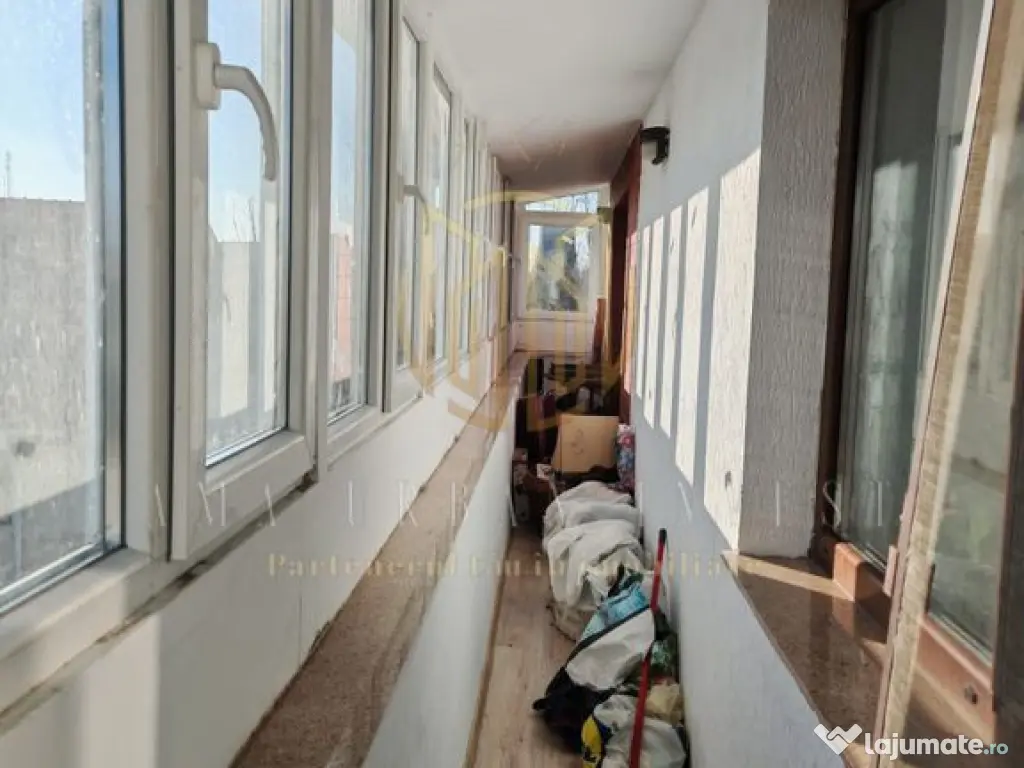 2 camere + parcare in curtea blocului 70 mp Nicolae Grigo... 