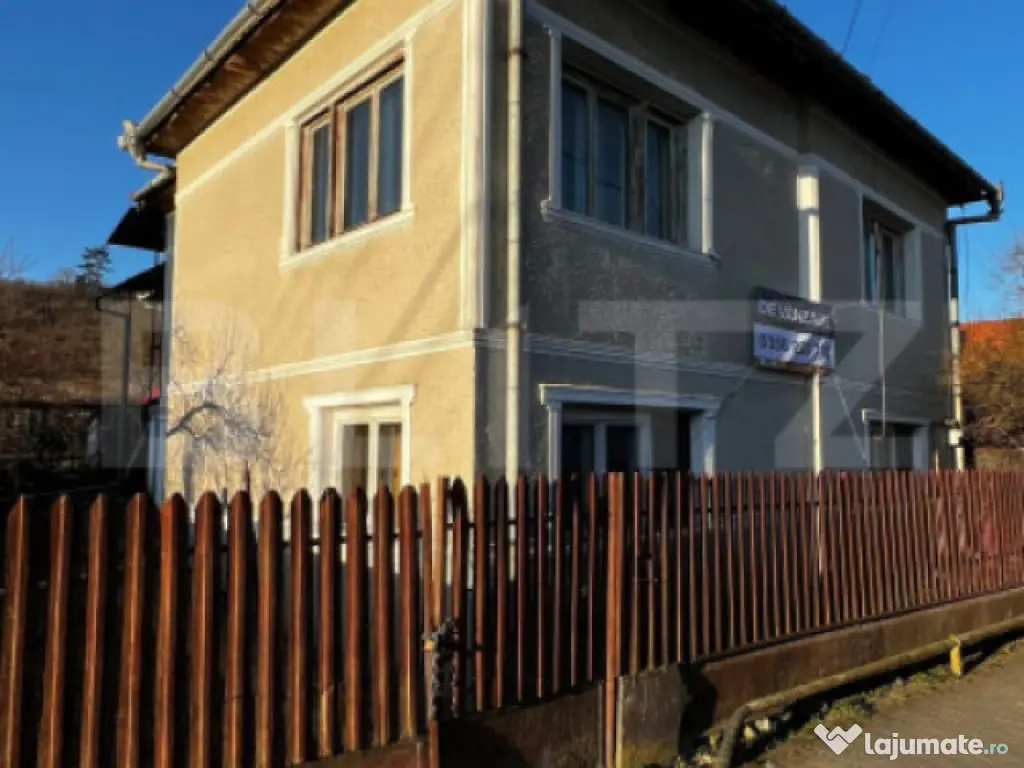 Casă de vânzare în Blaj – 1950 mp teren, 110 mp utili