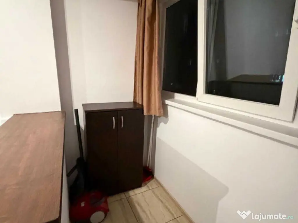 Ianclui etaj 5 decomandat 