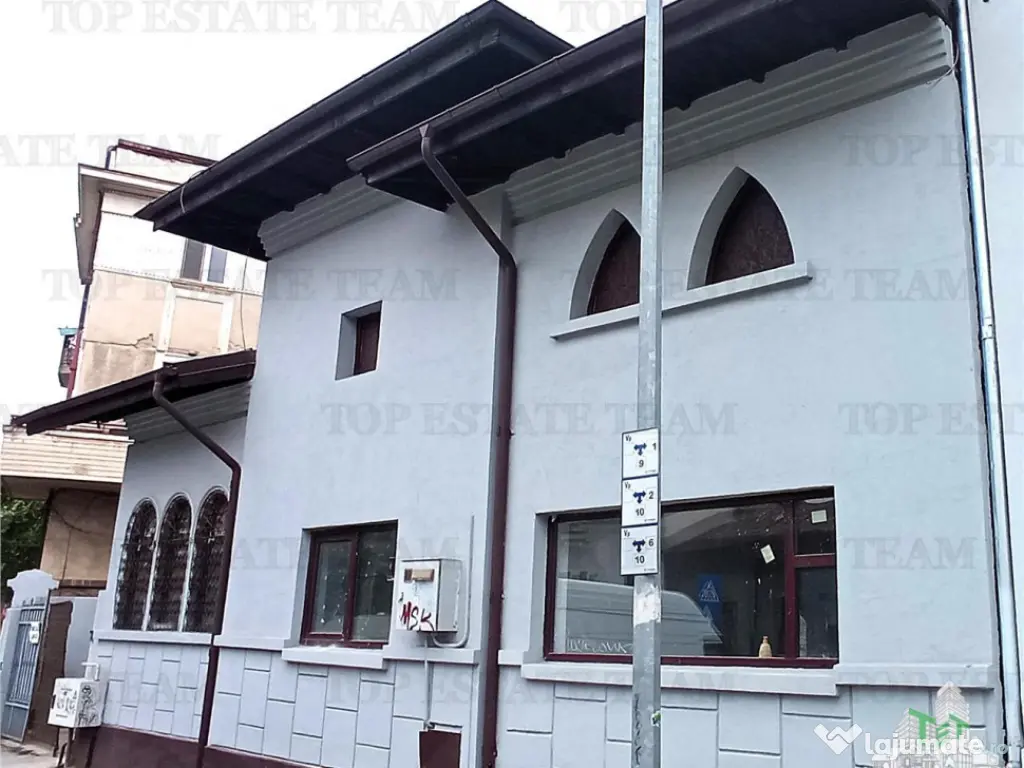 Casa interbelica renovata, de in zona Dacia 