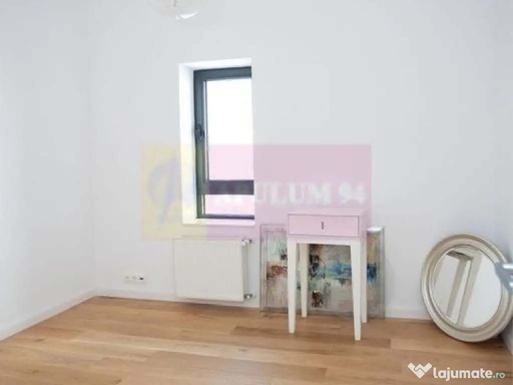 Vanzare apartament 3 camere Decebal adiacent 