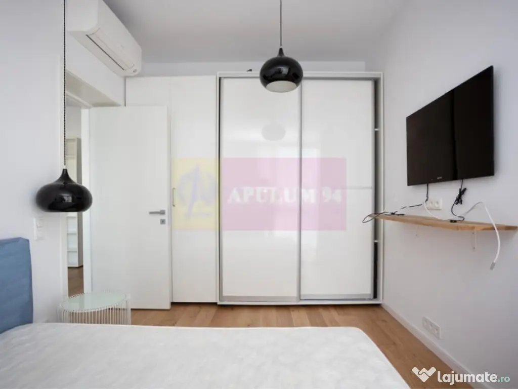 Vanzare apartament 3 camere Decebal adiacent 