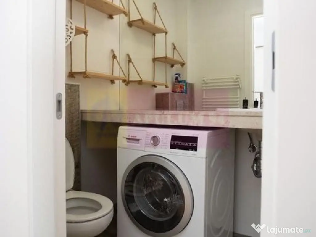 Vanzare apartament 3 camere Decebal adiacent 