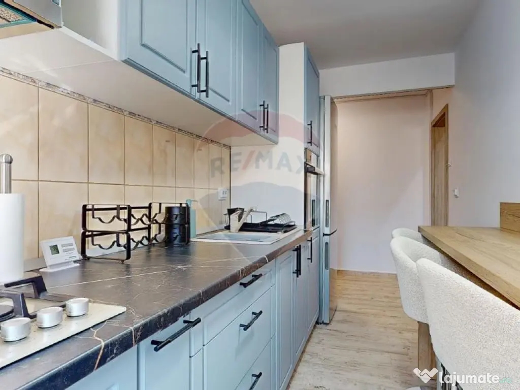 Apartament 2 camere decomandat, renovat, mobilat, prima c... 