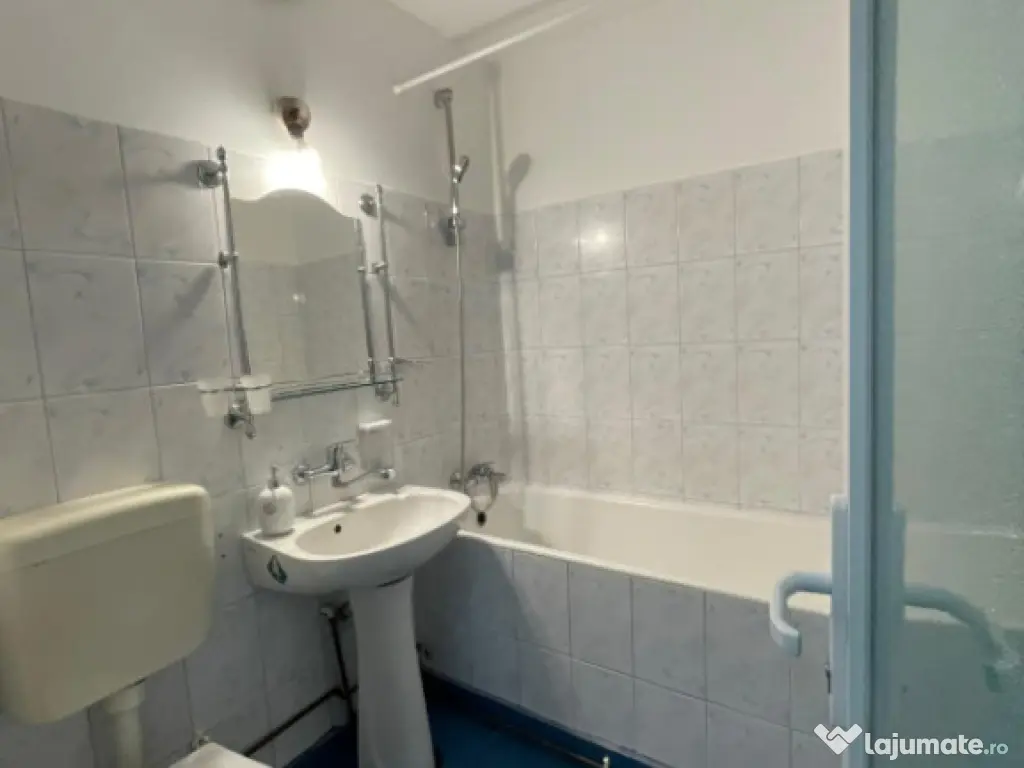 Apartament 2 camere semidecomandate, cartier Sasar 