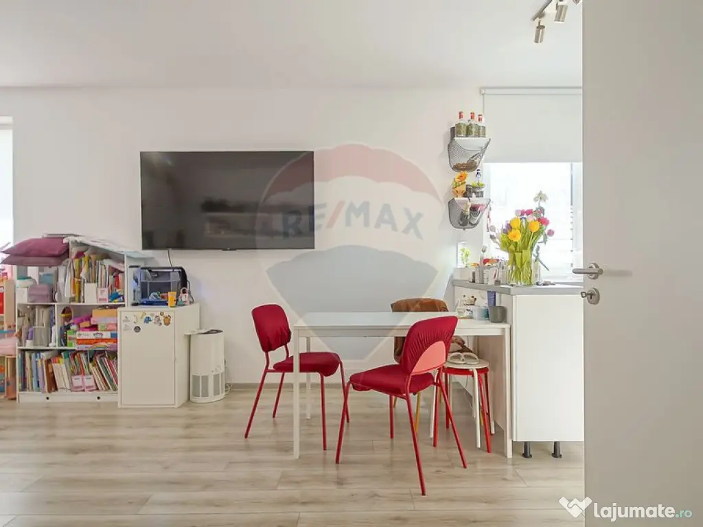 Apartament 3 Camere | Decomandat | 76 mp | Mountain View ... 