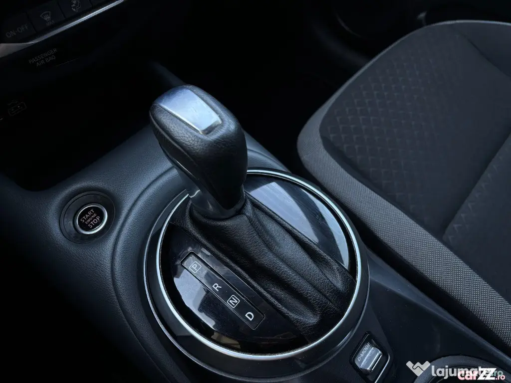 Nissan Juke DIG-T 117 DCT N-Connecta 