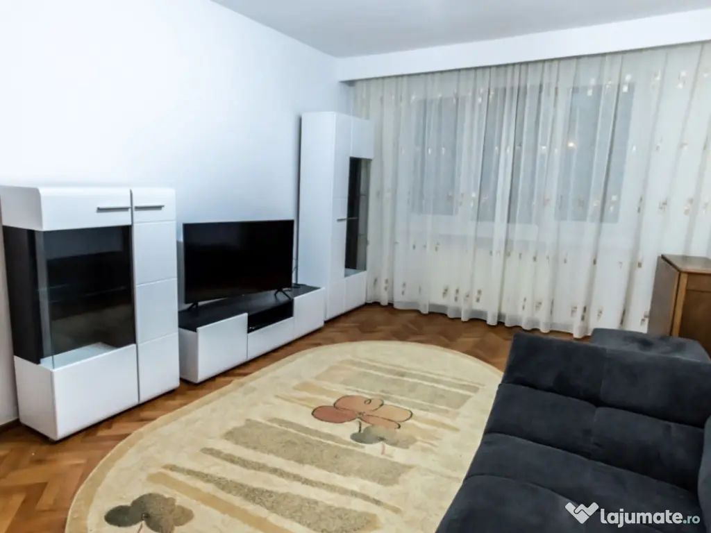 Apartament 3 camere spațios | Zonă aproape de Centru | Com 