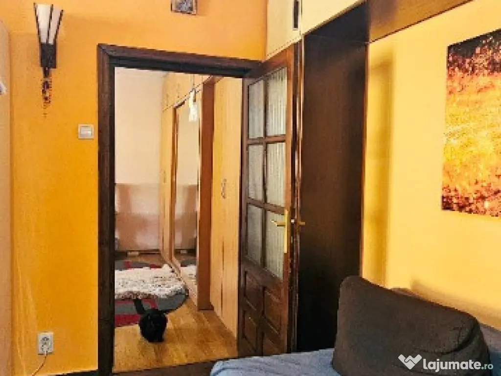 Apartament 2 camere, etaj 2, mobilat,utilat,2 locuri parcare,Precista 