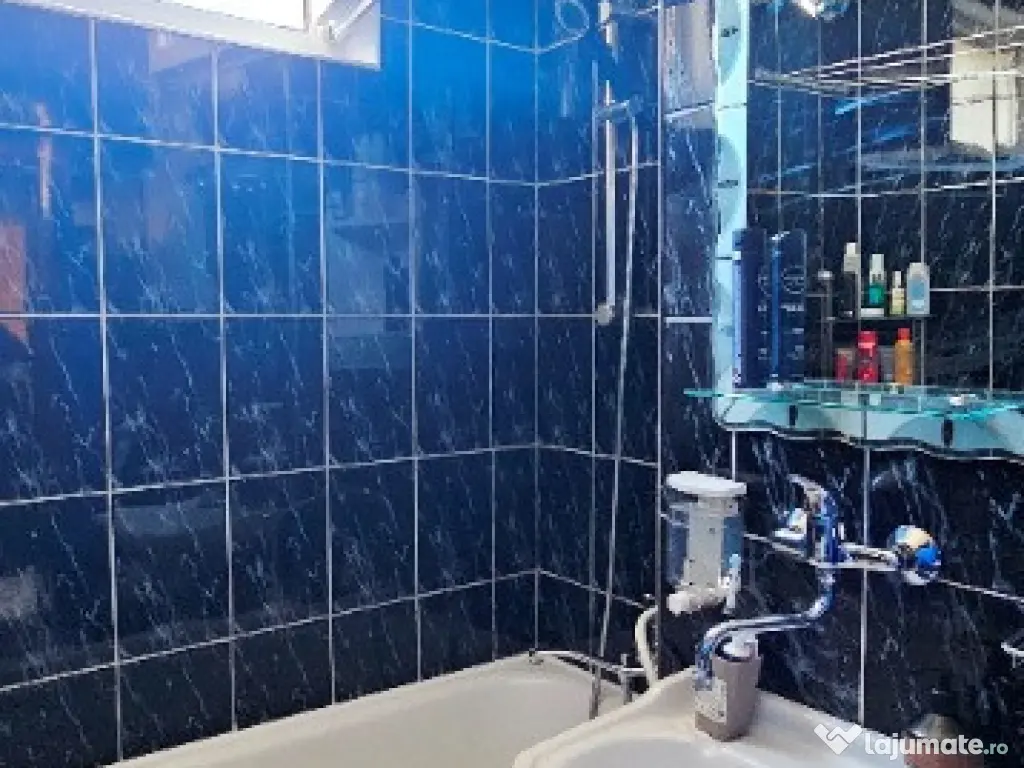 Apartament 2 camere, etaj 2, mobilat,utilat,2 locuri parcare,Precista 