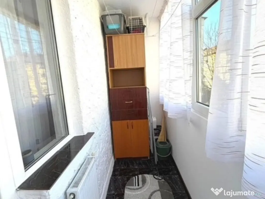 Apartament 2 camere, etaj 2, mobilat,utilat,2 locuri parcare,Precista 